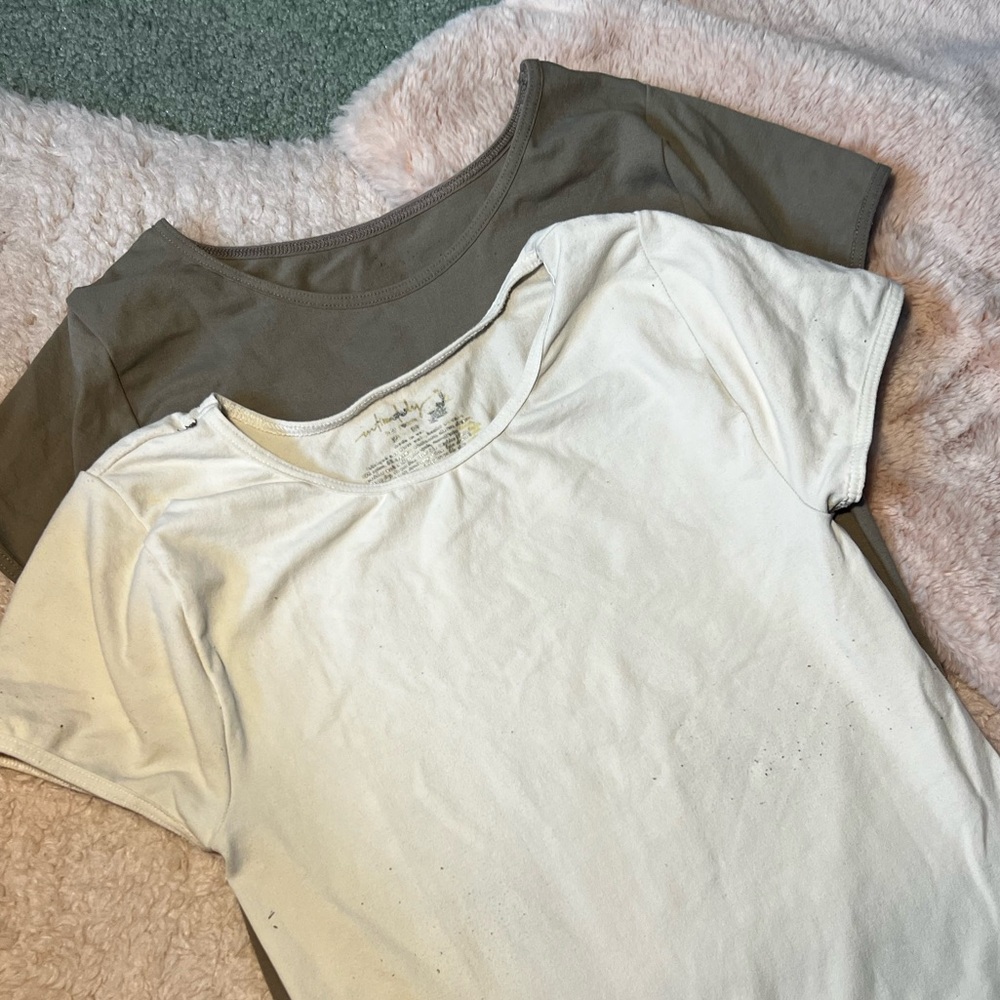 Free people seamless short sleeve tees set